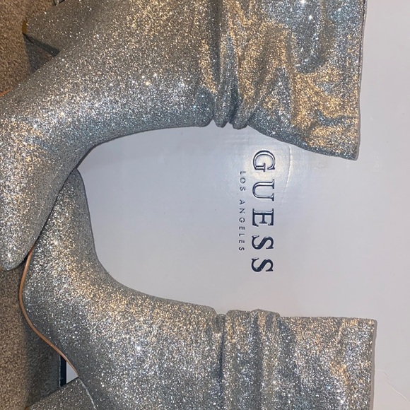 Guess Nakitta - Picture 4 of 5